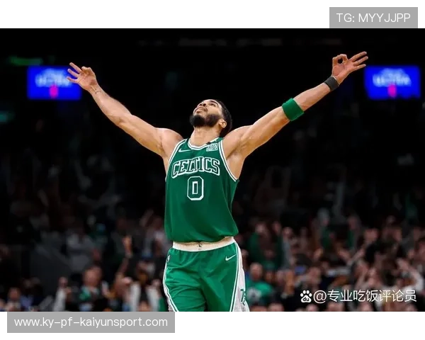 塔图姆欧洲步突破，轻盈上篮得手——探秘篮球场上的灵动之美